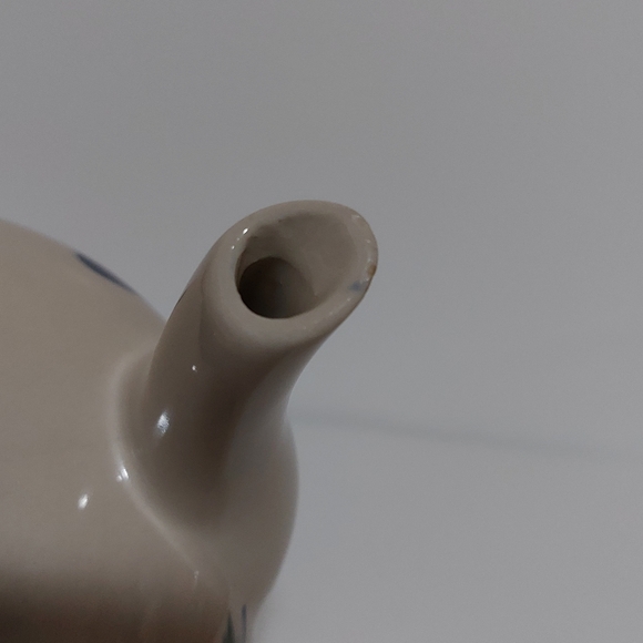 Vintage DesignPac Inc. Farmhouse Hand Painted Floral Teapot - Picture 10 of 14